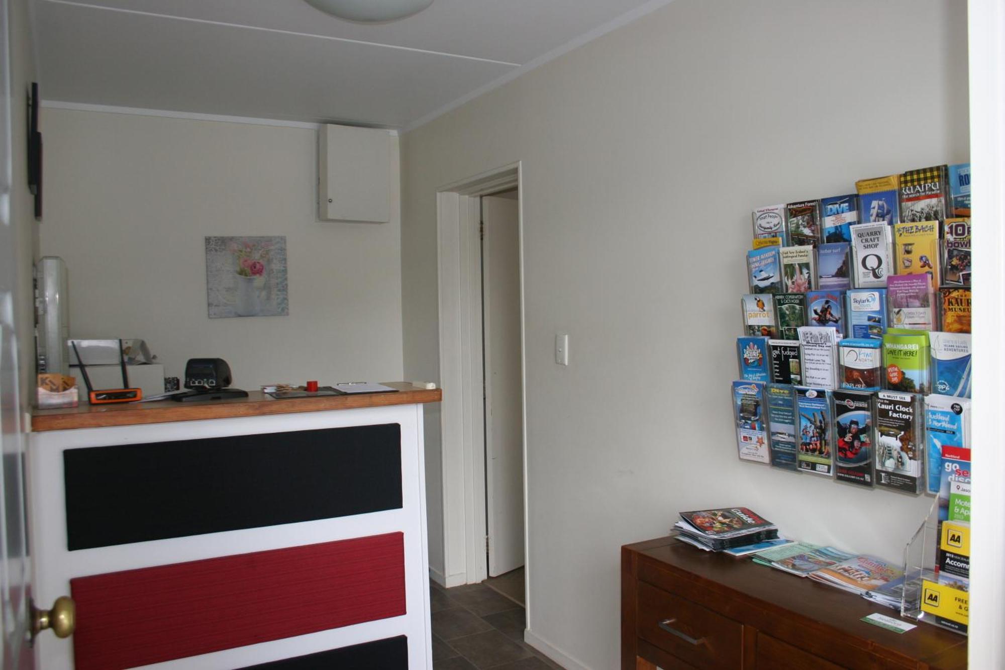 Burgundy Rose Motel Whangarei Eksteriør billede