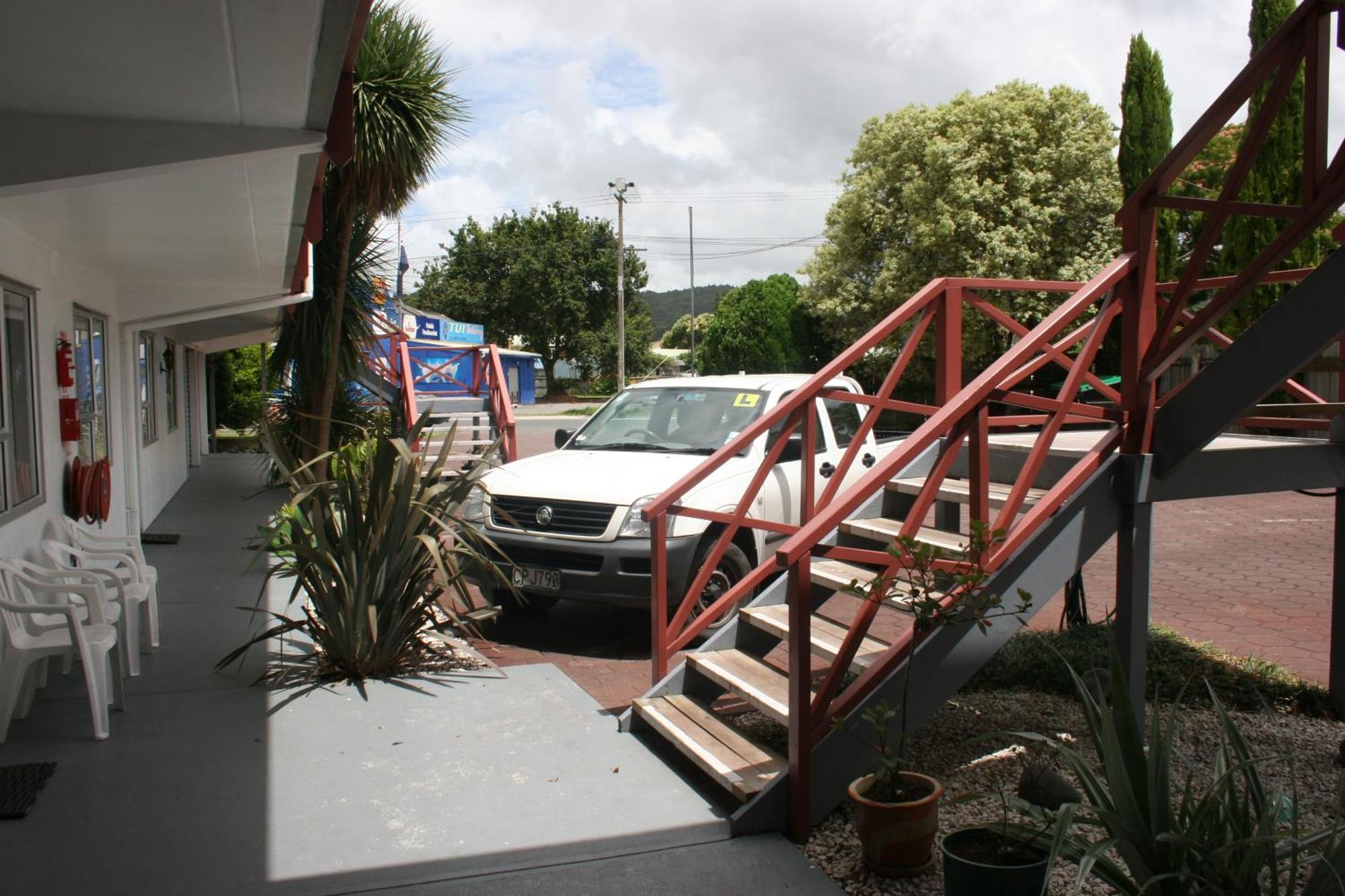 Burgundy Rose Motel Whangarei Eksteriør billede