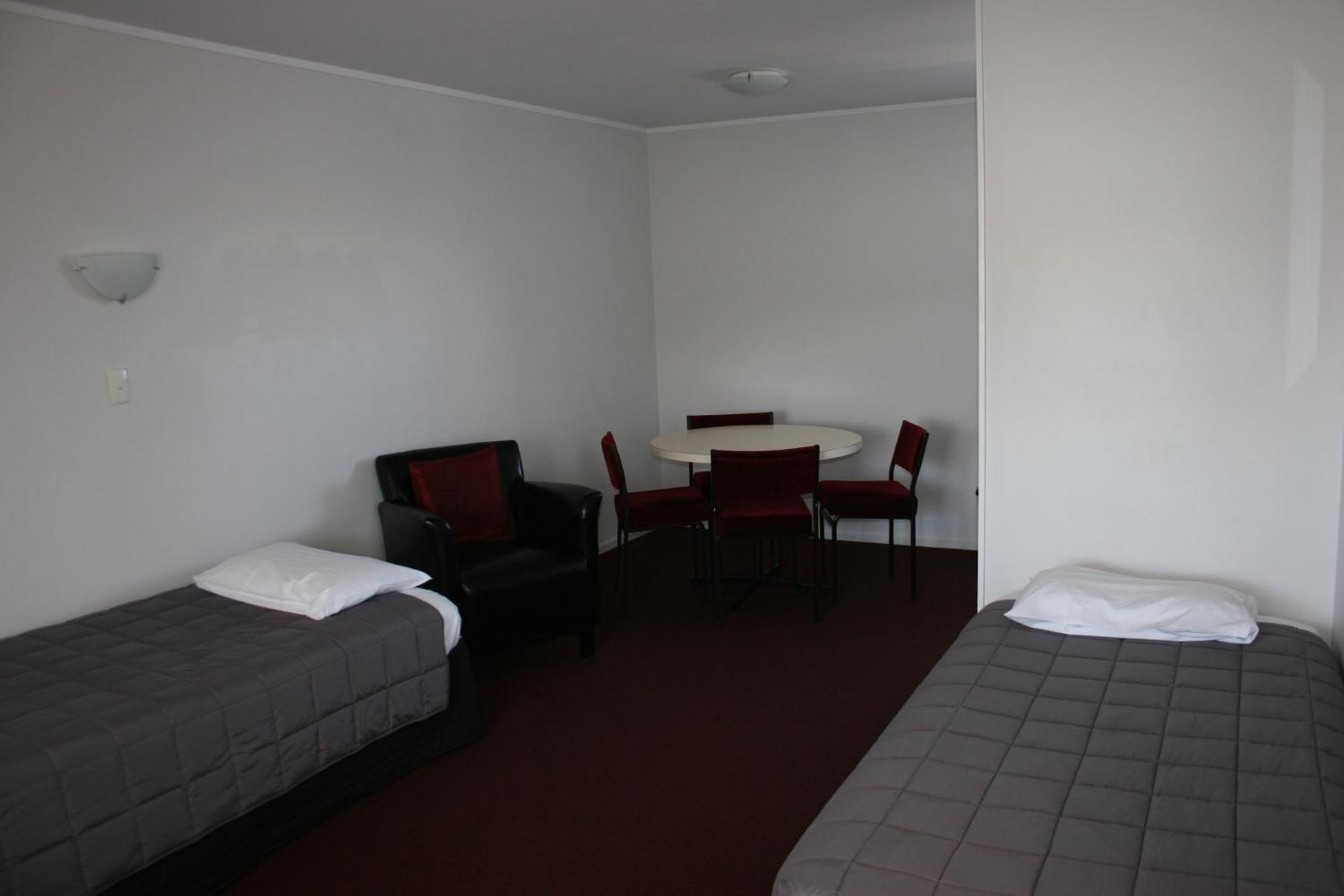 Burgundy Rose Motel Whangarei Eksteriør billede