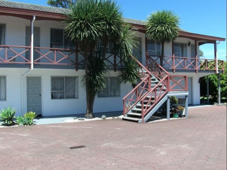 Burgundy Rose Motel Whangarei Eksteriør billede